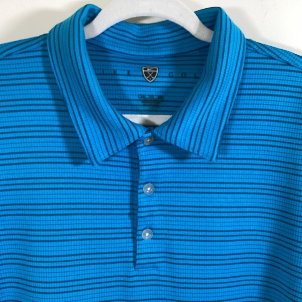 Nike Golf Men’s Blue Striped Polo.  Size XXL - Picture 3 of 8